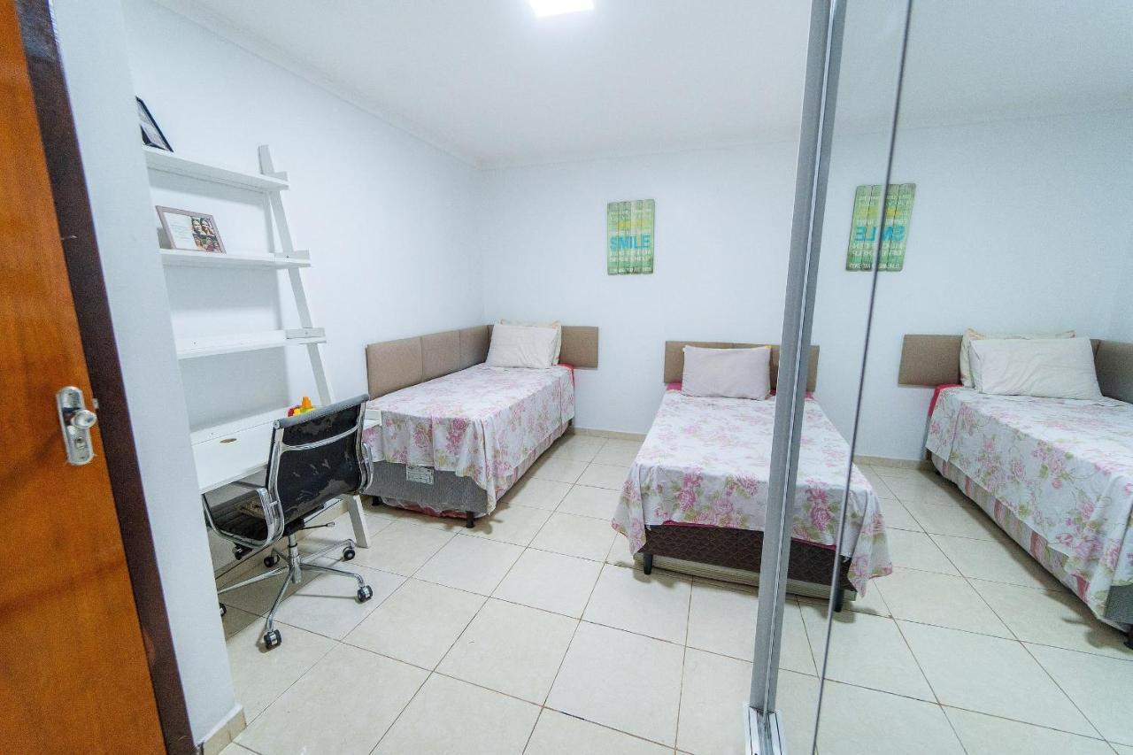Ap 85M2 , 2Qts Com Suite , Estacionamento, Cozinha Completa , Wi-Fi 500Mb , Jr Catito 巴西利亚 外观 照片